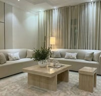 طلب خاص طاولة رئيسية و طاولة خدمة