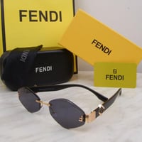 Fendi Women's Classic Sunglasses - نظارة شمسية نسا...