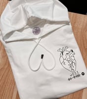 هودي قطن مطبوع بتصميم قلب مفرغ حسب الطلب