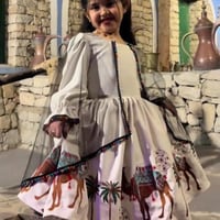 يوم التأسيس فستان بناتي بتطريز الجمل - Girls' Foun...