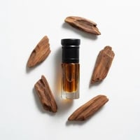 دهن عود كلاكاس أبو وليد الخاص