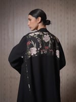 عباية اسود مع قطن اسباني ملون