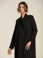 عباية سوداء انيقة