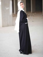 كتان أسود مع حرير كريب