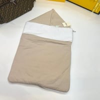 كيس نوم فندي