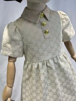 فستان قوتشي مع الملحقات