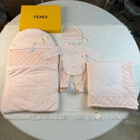 طقم فندي ثلاث ألوان