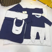 جديد طقم فندي