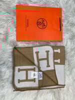 بلانكت ايرمز كبير