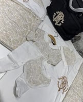 طقم ربرتو كفالي مع شنطه