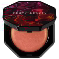 فنتي بيوتي هوت تشيكس فيلور بلش لايتر