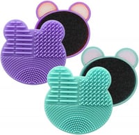 وسادة لتنظيف فرش المكياج