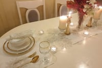 مفرش سكري بتطريز دانتيل لون ذهبي