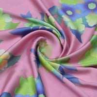 حرير إيطالي وردي بنقشة زهور