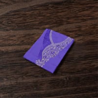 مخور قطني بنفسجي بتطريز ذهبي