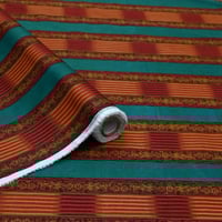 اقمشه قطنيه ليبرتي خطوط الذهب