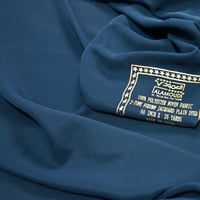 عبايات ملونة سادة