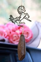 تعليقة حصان و كسرة العود