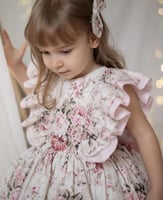 فستان مورد منفوش بتصميم مميز