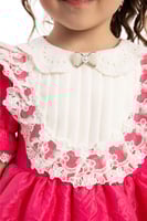 فستان مواليد فوشي مع ياقه دانتيل مميزه + ربطه شعر