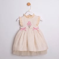 فستان بيج ناعم بتطريز وردي