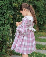 فستان كاروهات باكمام طويله