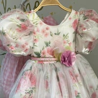 فستان الورد مع اكمام البڤ