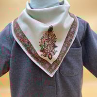 شماغ شتوي بني | مريلة