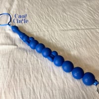 طقم اليوم الوطني | ثوب و مريلة و سبحة