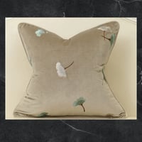 غلاف خداديه سوفت مطرز