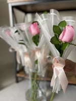 توزيعات ورد طبيعي