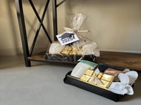 هدية مميزة | الأصدقاء