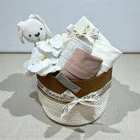 هدية مولودة نكست