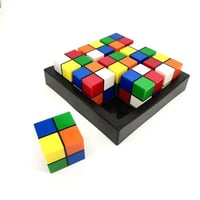 لعبة مكعب ملون سودوكو