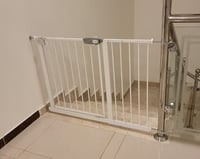 حاجز درج و باب امان للاطفال ارتفاع 103سم و العرض 1...