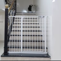 حاجز درج امان للاطفال العرض 116 سم ويتمدد الى 123...