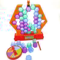 لعبة انقاذ النحلة