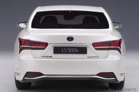 LEXUS LS500 h SONIC WHITE METALLIC/CRIMSON & BLACK...