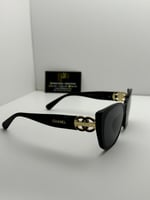 نظارة ماركة شانيل لون اسود