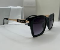 نظارة ماركة برادا