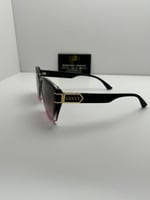 نظارة ماركة قوتشي لون زهري