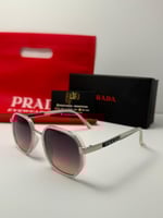 نظارة ماركة برادا