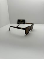 نظارة ماركة لاكاوست لون بني