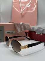 نظارة ماركة ميو ميو