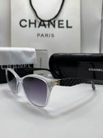 نظارة ماركة شانيل
