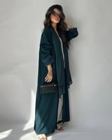 عباية تطريز يدوي