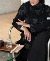 عباية عملية وأنيقة-متجر رغد