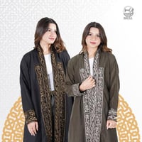 عباية كتان مطرزة