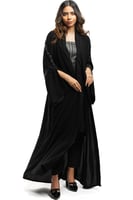 عباية سهرة لف مطرزة بشك اسود على الاكمام