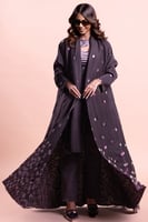 عباية بقماش انترنت مطرزة بدوائر ملونة